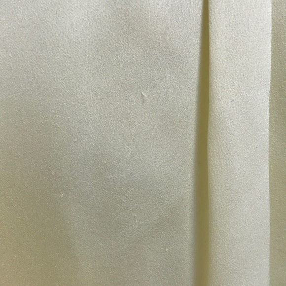 Ann Taylor Sleeveless Blouse - Picture 2 of 3